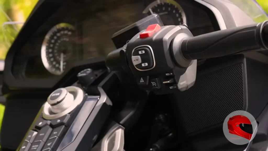 2026 Honda Gold Wing handle