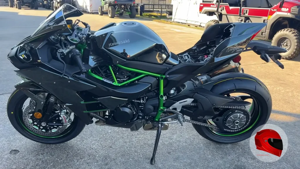 Kawasaki Ninja H2R side view