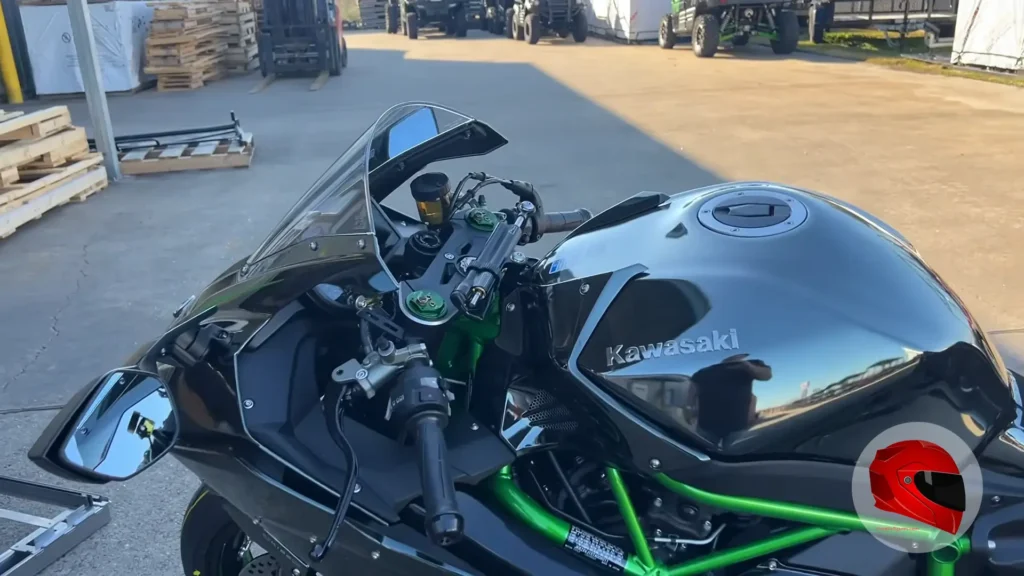 Kawasaki Ninja H2R top view