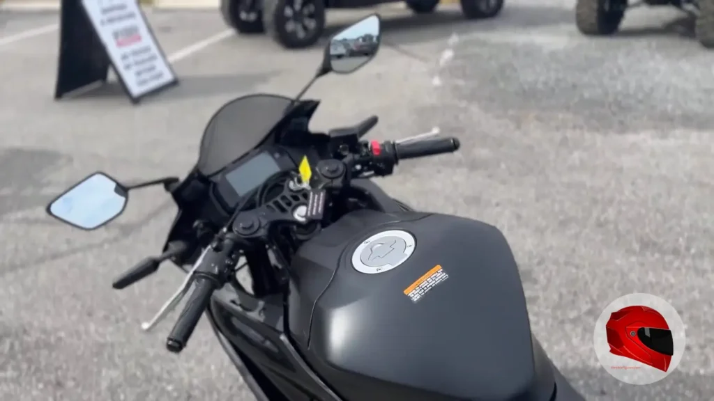 Yamaha R3 top view