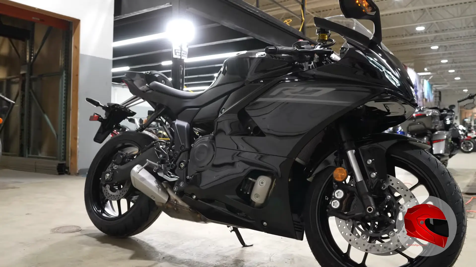 2026 Yamaha YZF-R7 side view