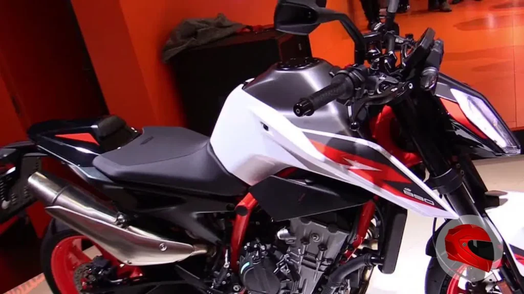 KTM 890 Duke R 889cc parallel-twin engine