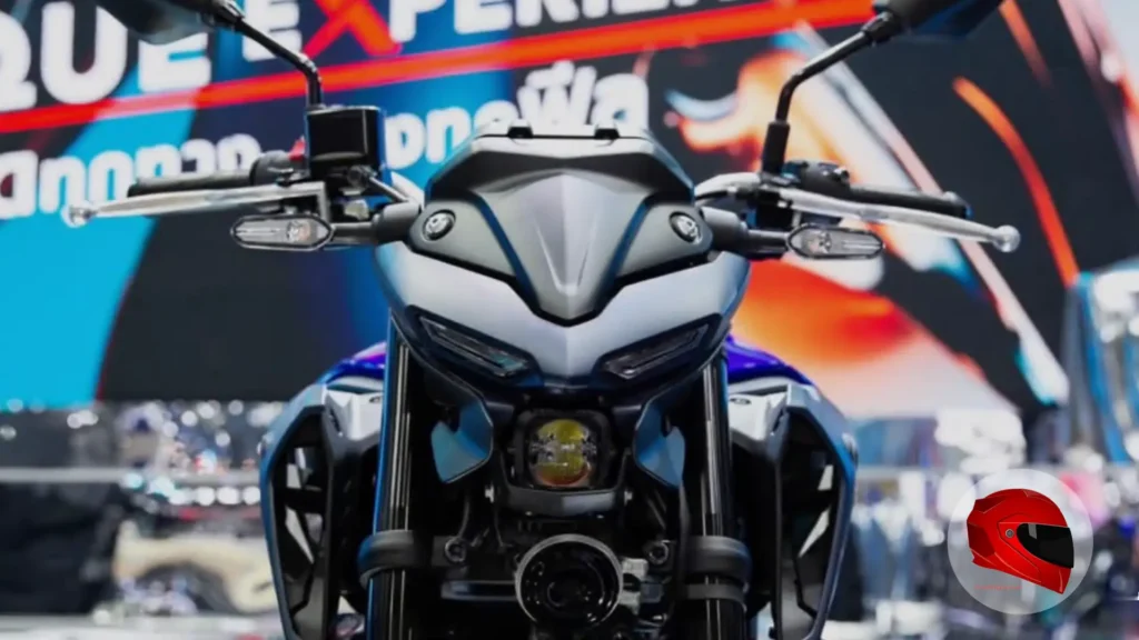Yamaha MT-03 front headlight view